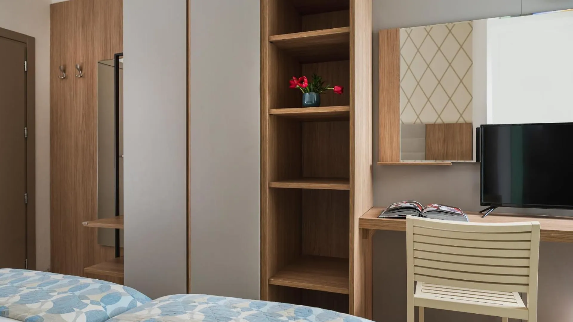 Hotel Calypso- Rimini Marina Centro 3*,