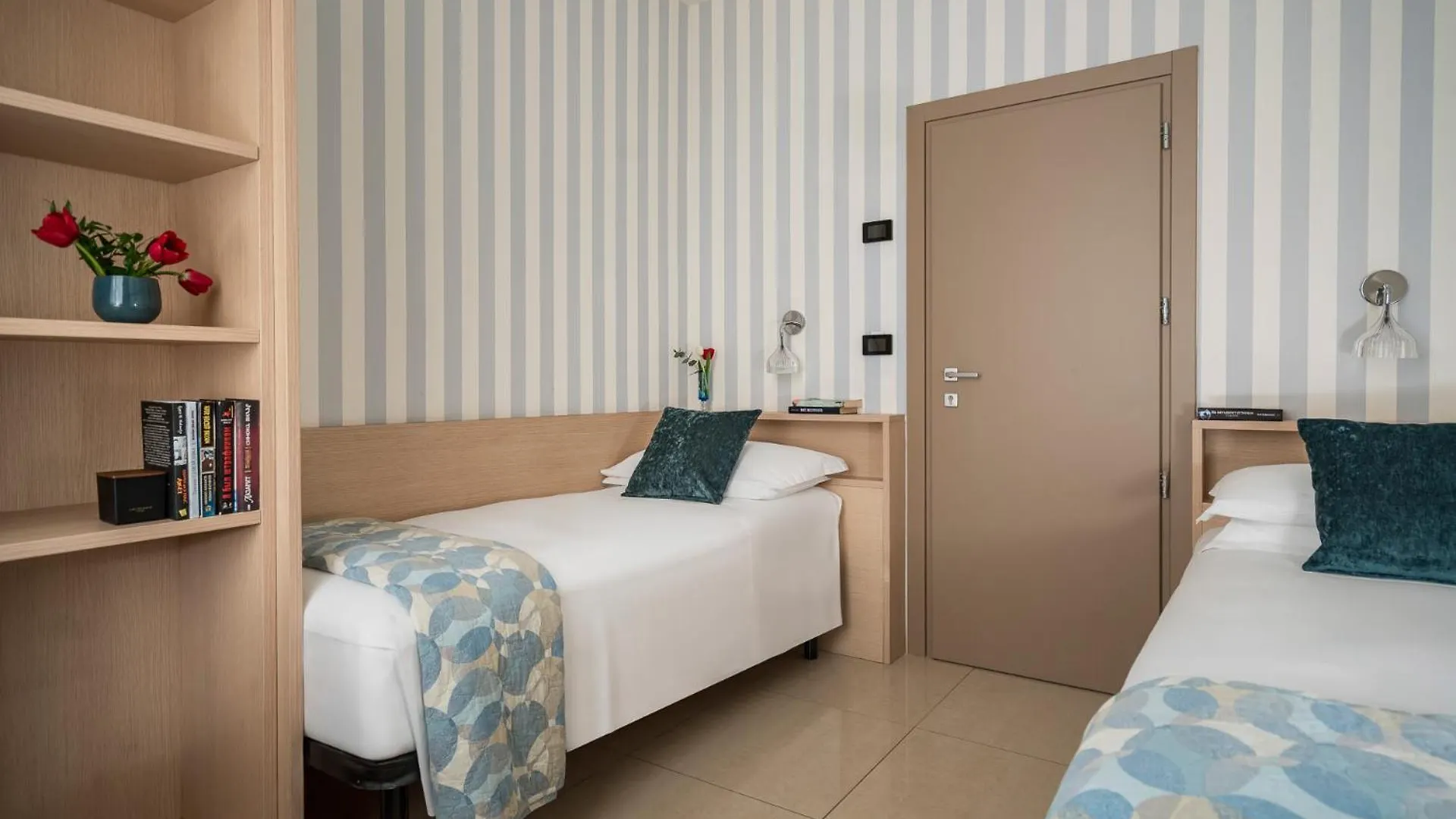 Hotel Calypso- Rimini Marina Centro 3*,  이탈리아
